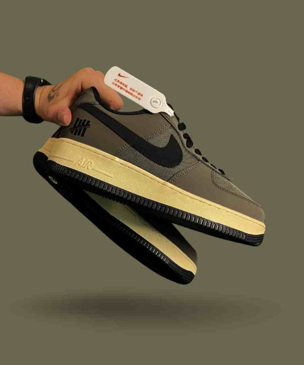 Nike Air Force One - Image 4